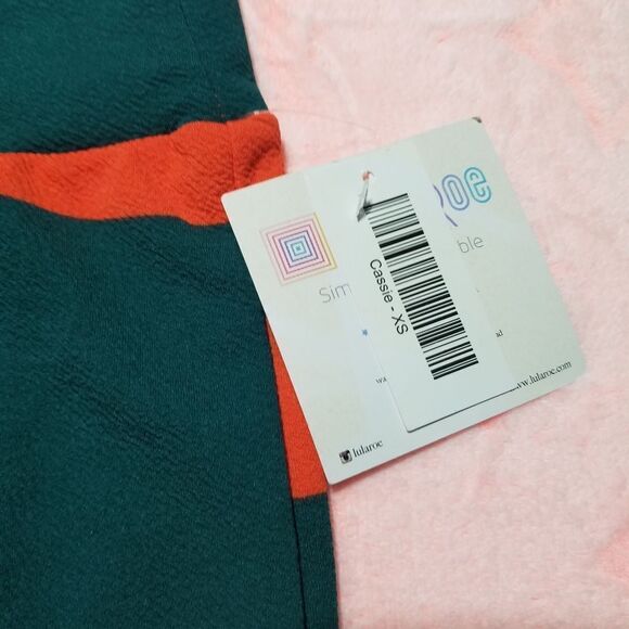 LuLaRoe cassie skirt size xs NWT - Picture 2 of 4